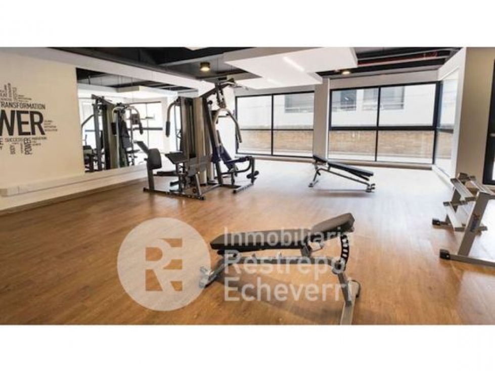 Oficina en venta, en Quinta Camacho, Bogotá - 3