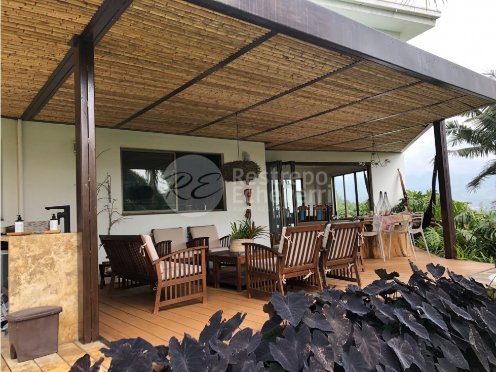 Casa en conjunto en venta, barrio Tejares, Manizales