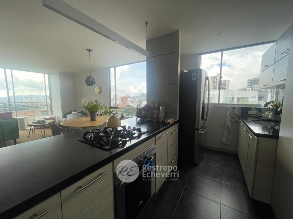Apartamento en arriendo, barrio Palogrande, Manizales. — foto 2