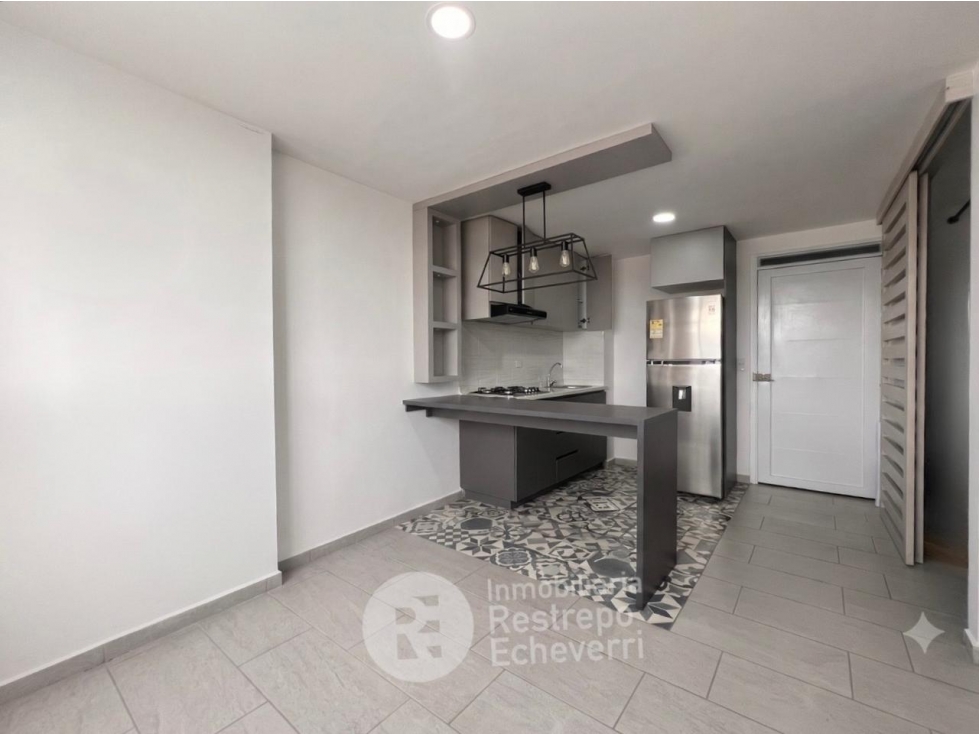 Apartamento en venta, Av. Santander, barrio Versalles, Manizales — foto 2