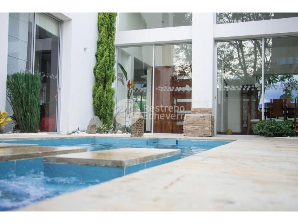 Casa en venta en conjunto, El Arenillo, Manizales