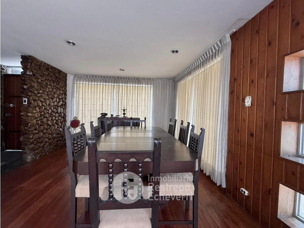 Casa Comercial esquinera en Arriendo,Av. Santander,Manizales - 2