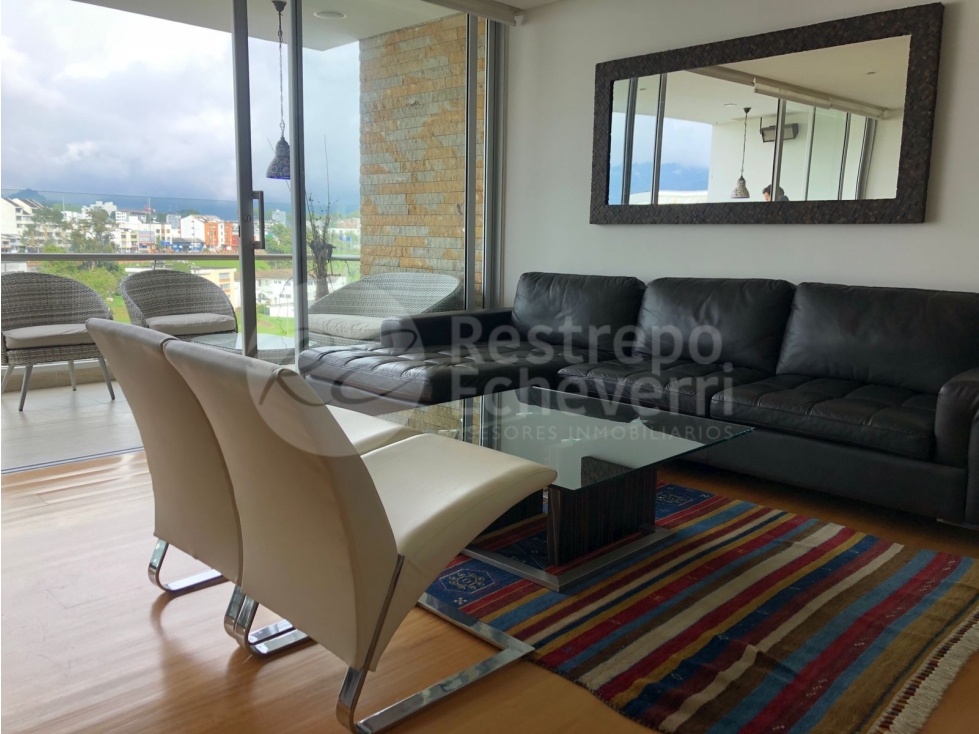Arriendo apartamento amoblado, barrio La Camelia, Manizales.