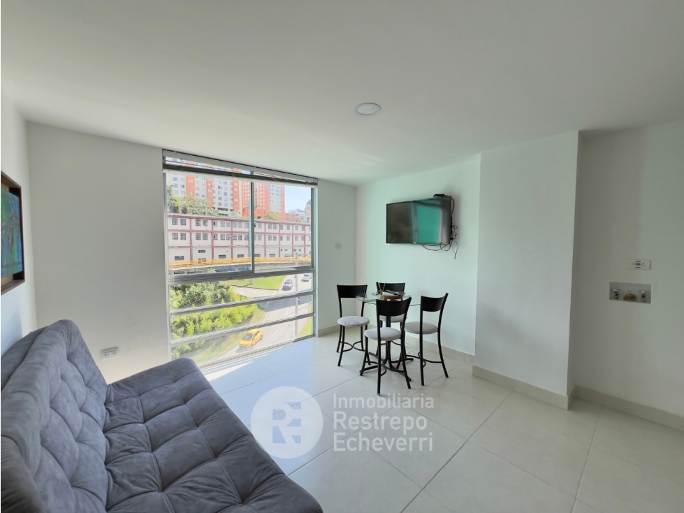 Apartamento amoblado en venta, Av. Kevin Ángel, barrio Santa Helena — foto 2