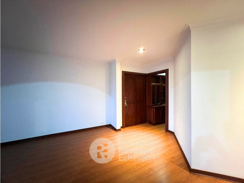 Apartamento en venta, barrio Pinares, Pereira — foto 5
