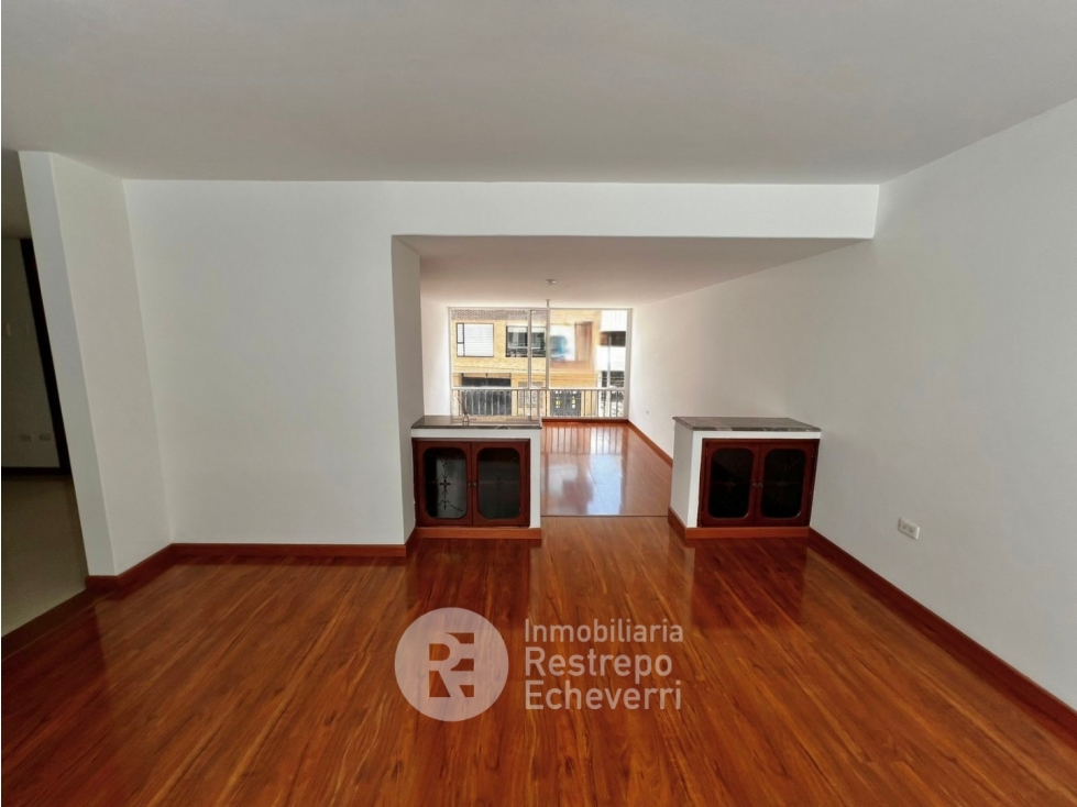 Apartamento en venta, barrio Santa Barbara , Bogotá — foto 5