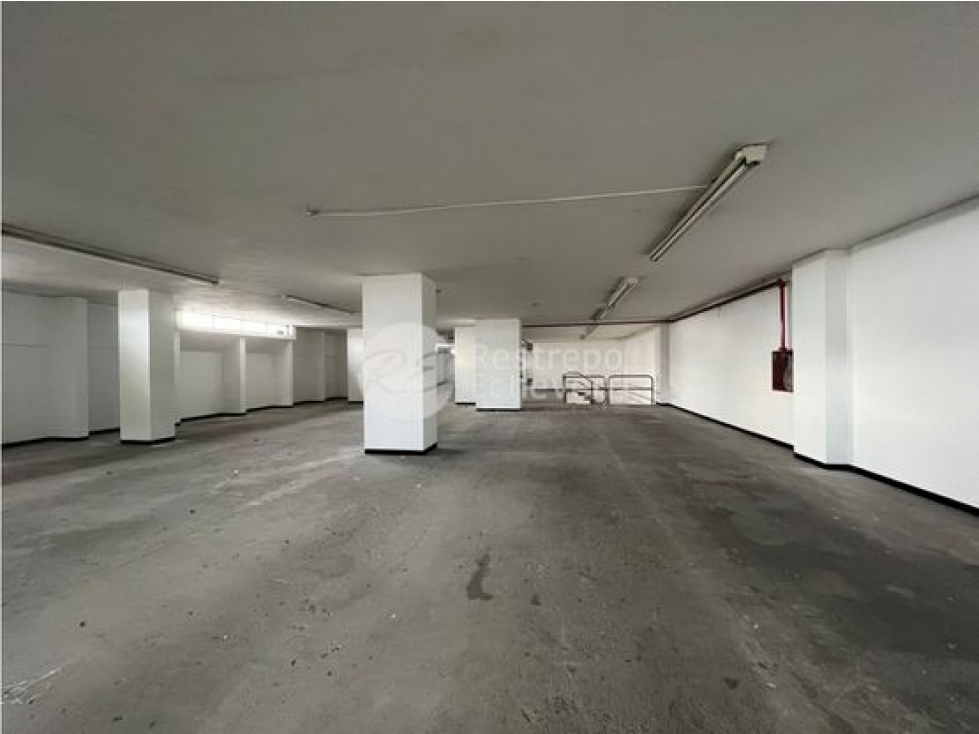 Bodega en arriendo, Centro, Manizales - 3