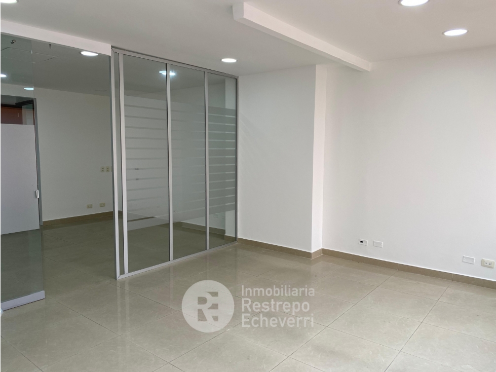 Oficina en venta, sector Centro, Bogotá — foto 2