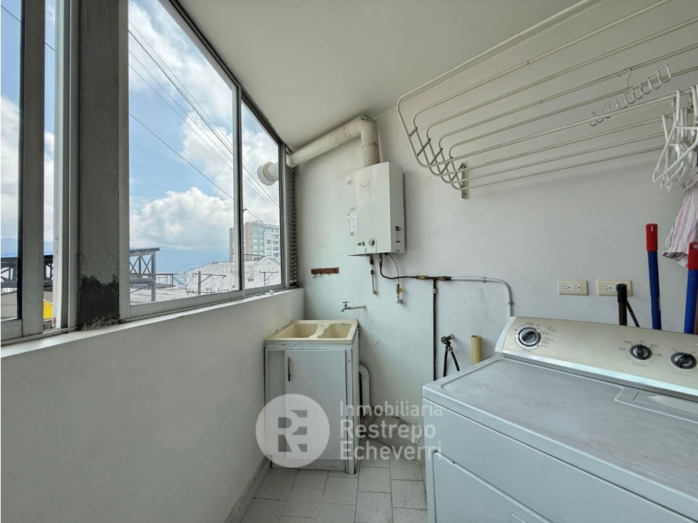 Casa Comercial esquinera en Arriendo,Av. Santander,Manizales - 5