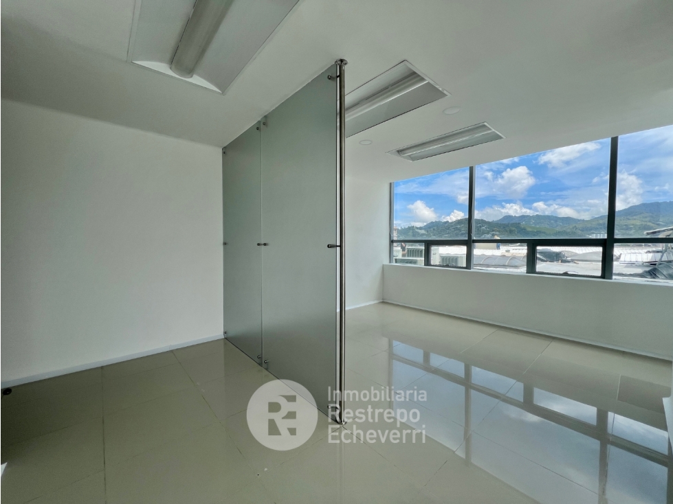 Oficina en Arriendo, El Cable, Manizales