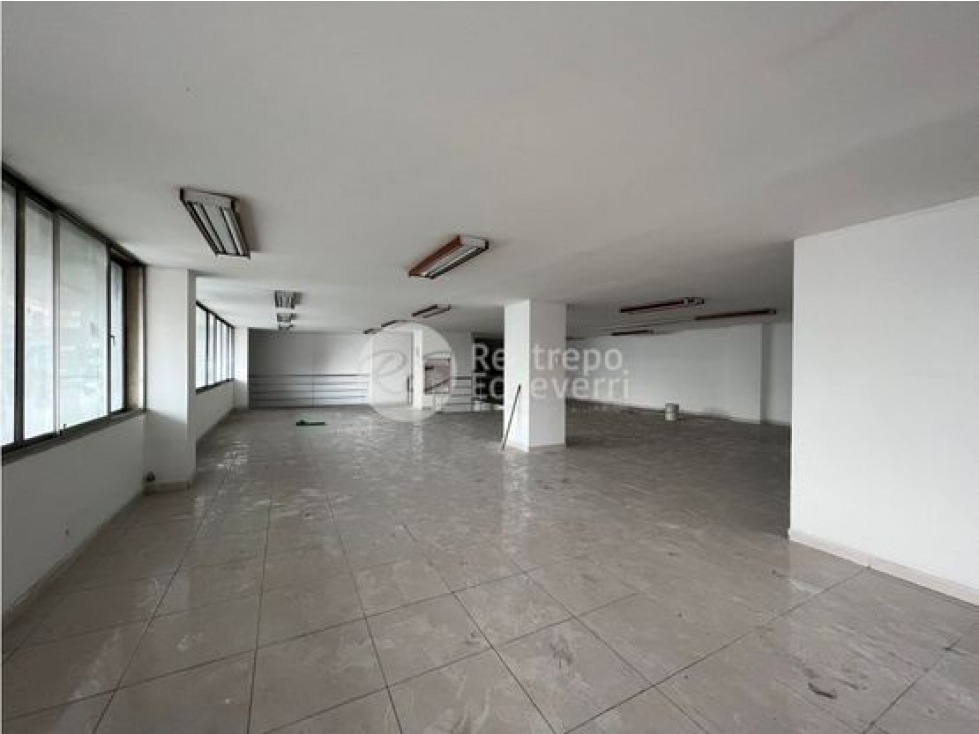 Bodega en arriendo, Centro, Manizales - 1