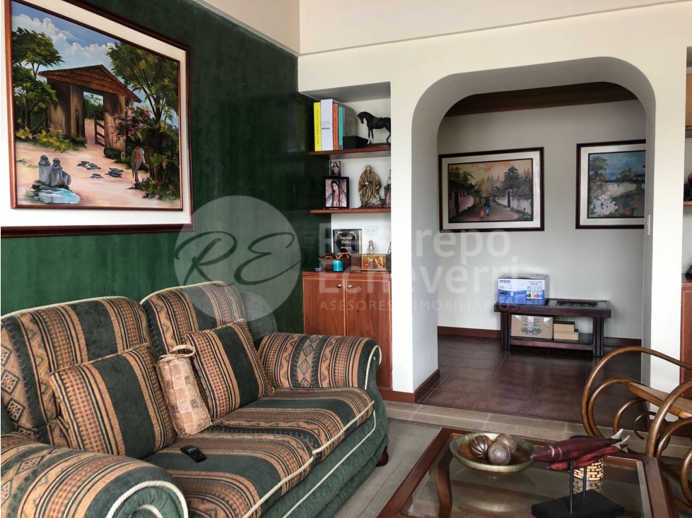 Apartamento en venta, barrio Laureles, Manizales