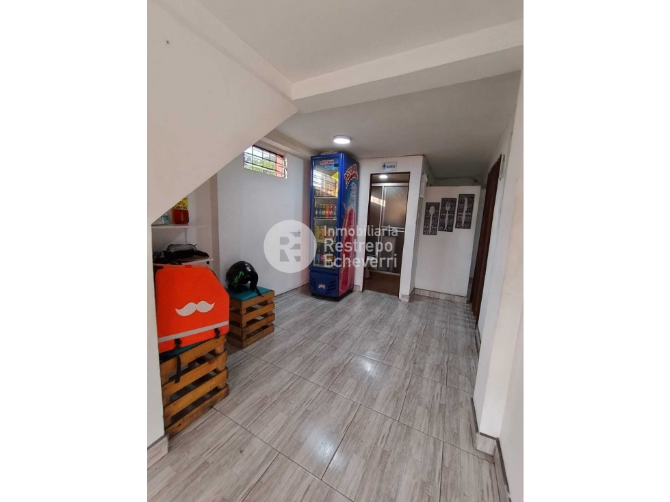 Casa esquinera con renta en venta, barrio Malabar, Manizales — foto 3