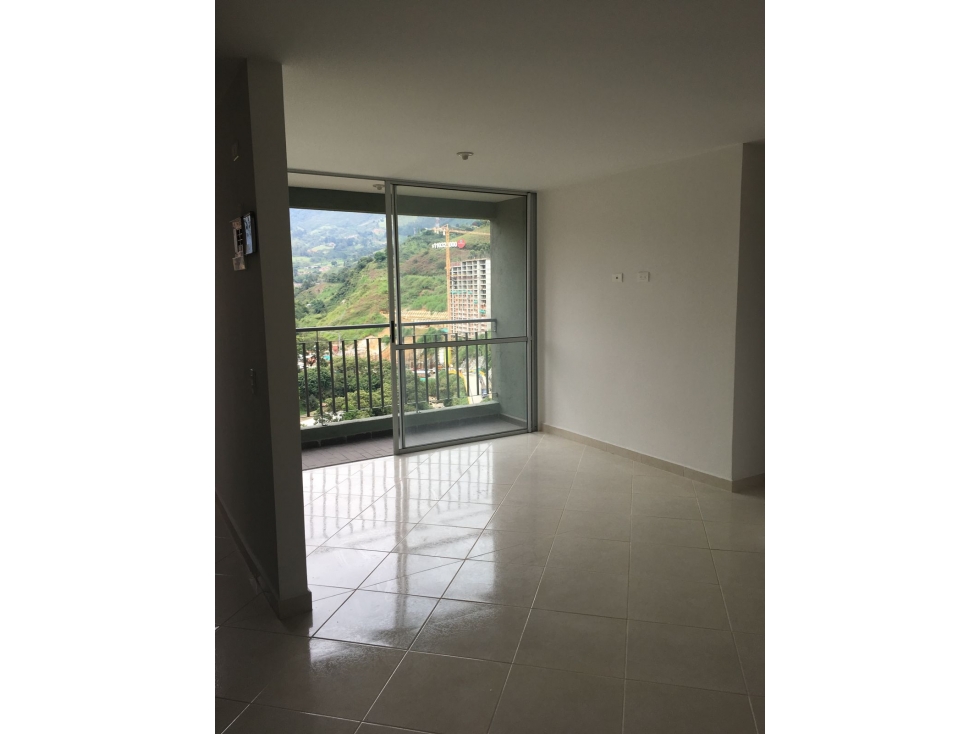 VENTA DE APARTAMENTO EN ITAGUI SECTOR SAN GABRIEL- CERCA A DITAIRES.