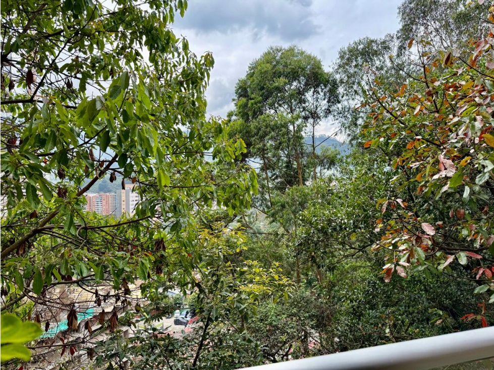 VENTA DE APARTAMENTO EN LOMA DE LAS BRUJAS — foto 5
