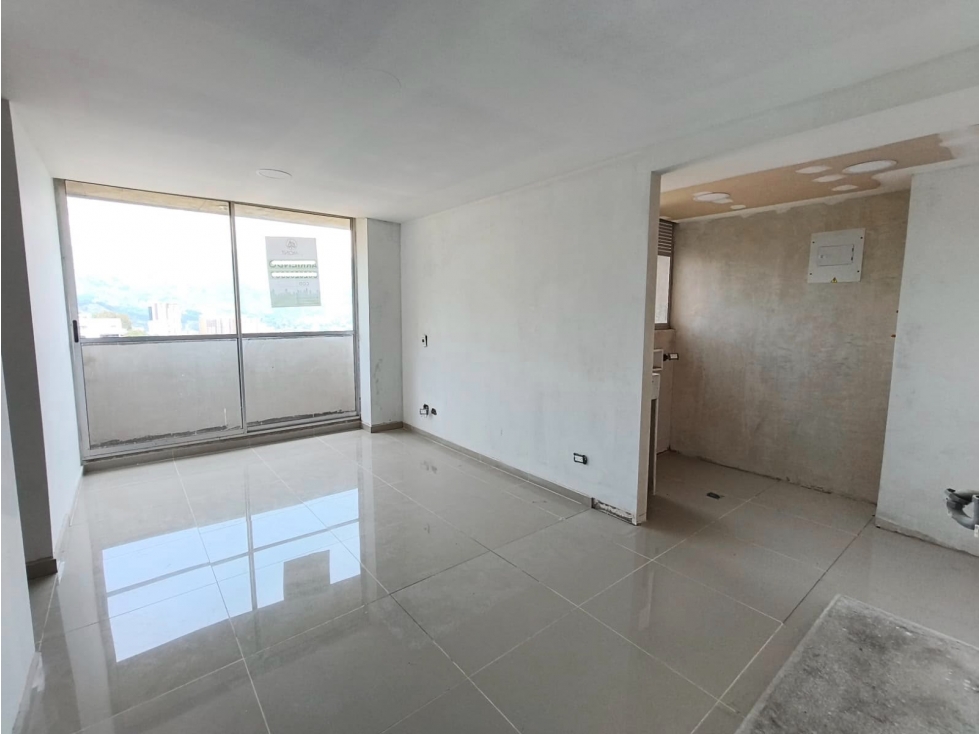VENTA DE APARTAMENTO PARA TERMINAR Y ESTRENAR EN SABANETA