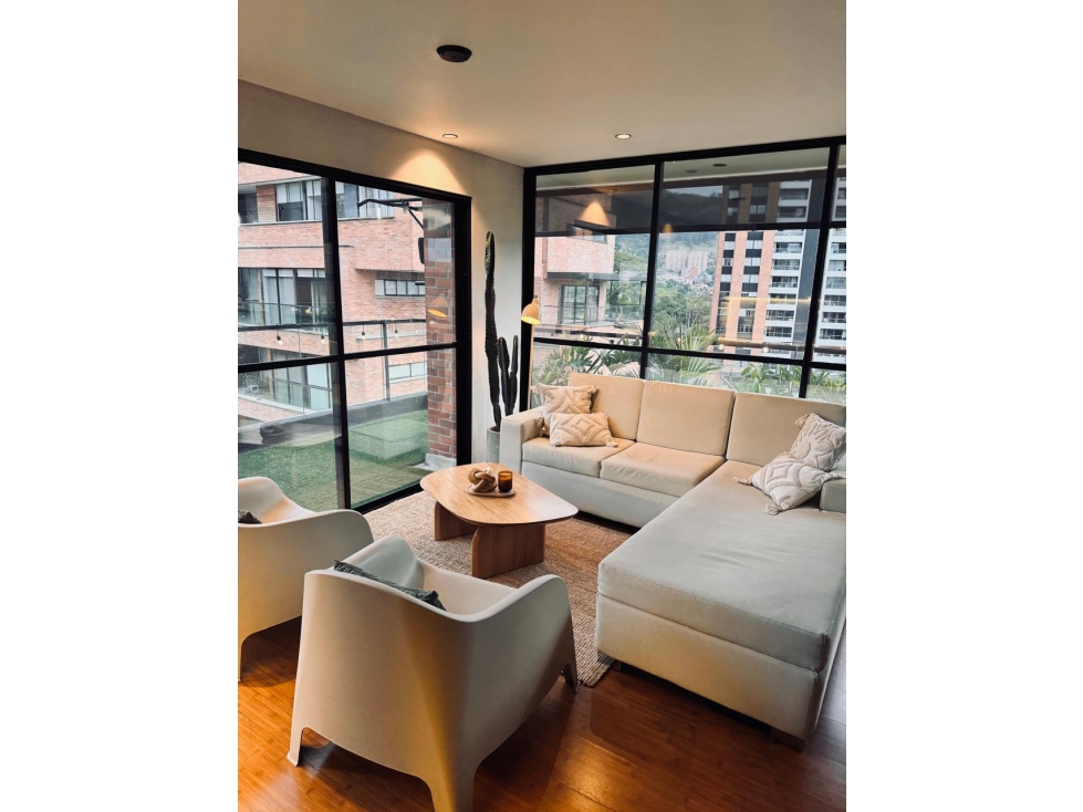 VENTA DE APARTAMENTO EN LA LOMA DE LAS BRUJAS - ENVIGADO — foto 2