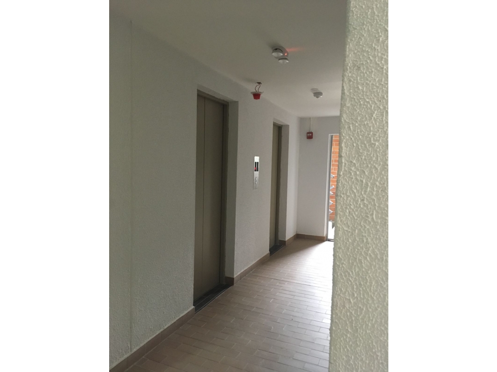 VENTA DE APARTAMENTO EN ITAGUI SECTOR SAN GABRIEL- CERCA A DITAIRES. — foto 5