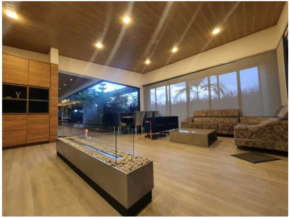VENTA DE CASA ESPECTACULAR EN LLANO GRANDE