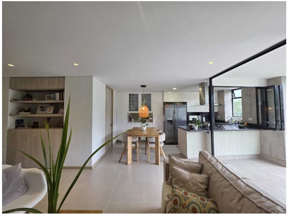 VENTA DE APARTAMENTO EN LA LOMA DE LAS BRUJAS