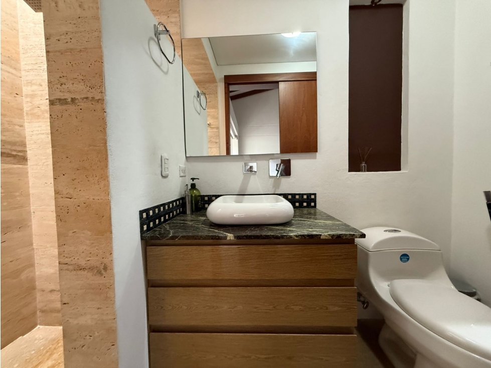 VENTA DE HERMOSA CASA CAMPESTRE EN LA LOMA DEL ESCOBERO — foto 4