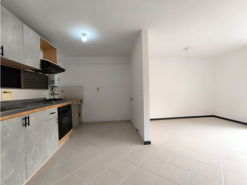 VENTA DE APARTAMENTO EN EL TRIANON ENVIGADO — foto 3