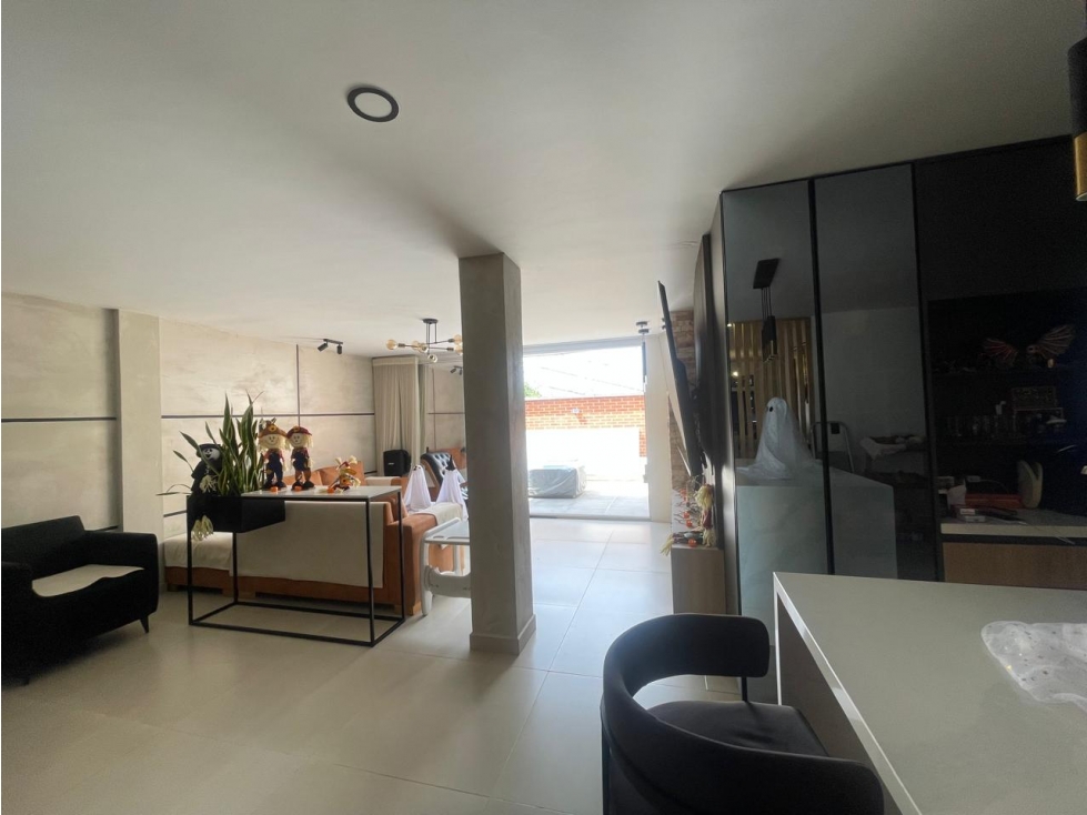 VENTA DE CASA EN ENVIGADO REMODELADA - ABADIA — foto 5