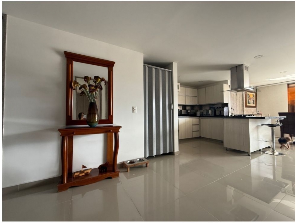 VENTA DE APARTAMENTO EN LOS COLORES — foto 4