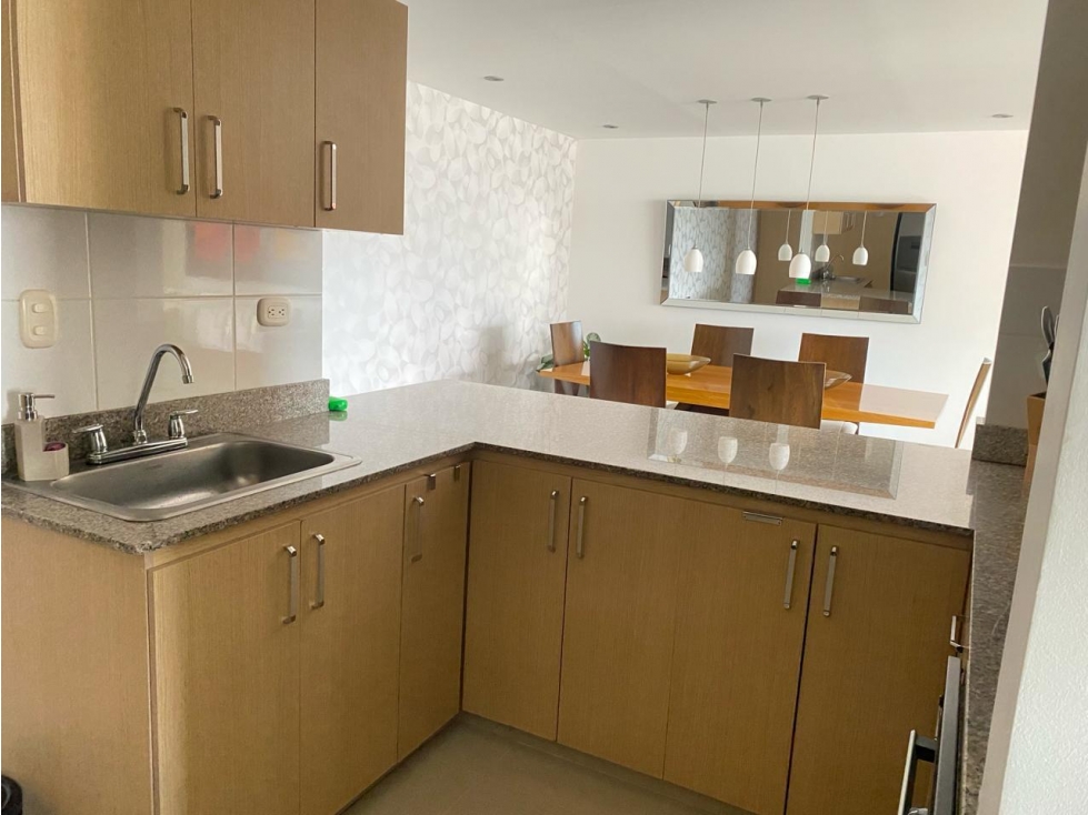VENTA DE APARTAMENTO EN SABANETA LOMA DE SAN JOSE — foto 2