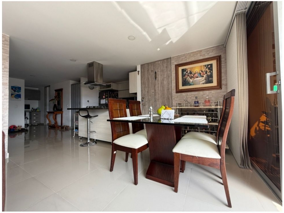 VENTA DE APARTAMENTO EN LOS COLORES — foto 3
