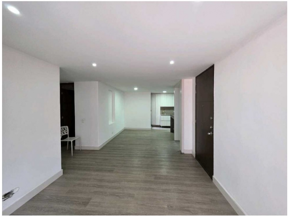 VENTA DE APARTAMENTO HERMOSO EN LA LOMA DEL CHOCHO — foto 3