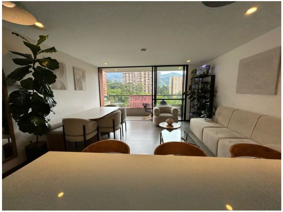 VENTA DE APARTAMENTO EN ENVIGADO - EL ESCOBERO CERCA A CITY PLAZA — foto 2