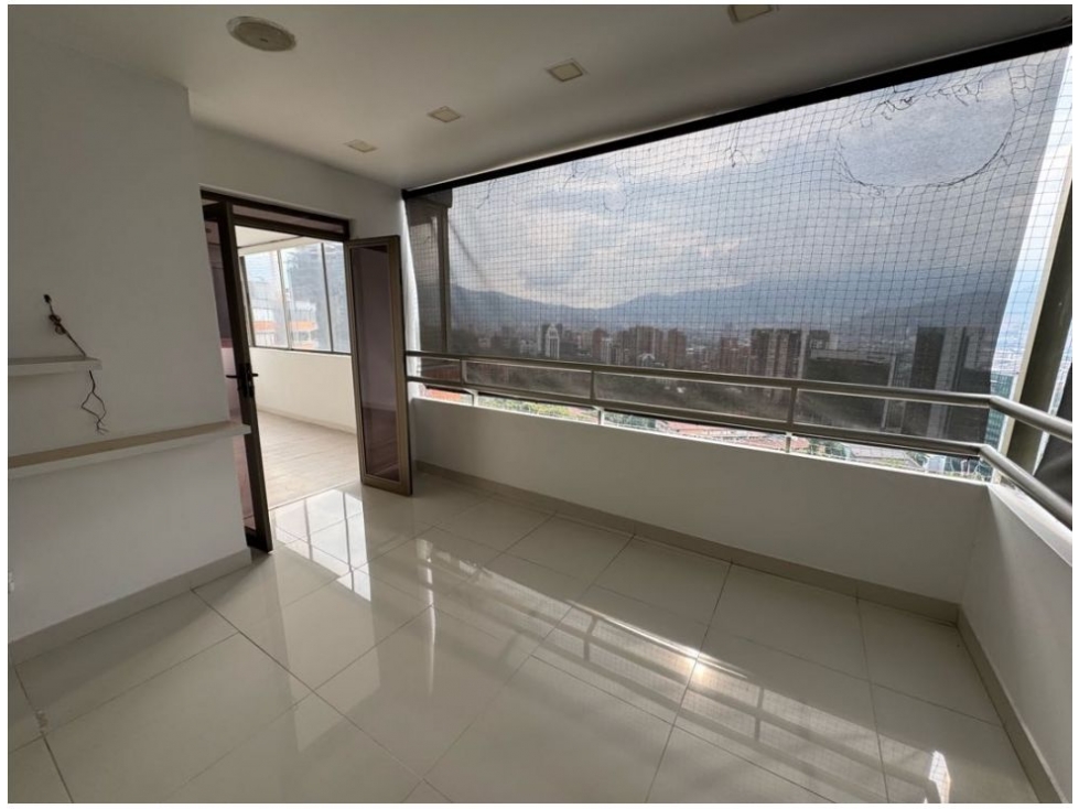 VENTA DE PENTHOUSE EN LOS BALSOS PARTE BAJA — foto 4