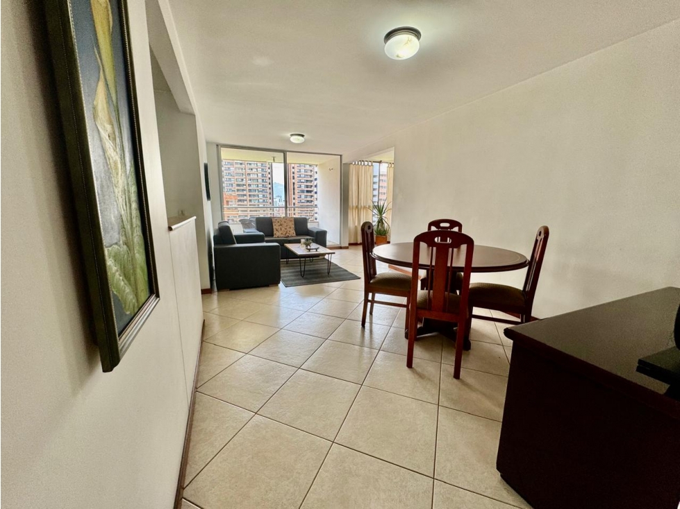 VENTA DE APARTAMENTO EN CASTROPOL EXCELENTE ESTADO — foto 2