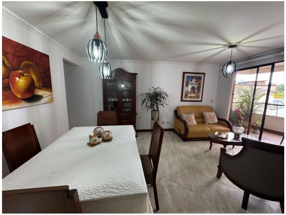 VENTA DE APARTAMENTO EN EXCLUSIVO SECTOR DE CONQUISTADORES — foto 2