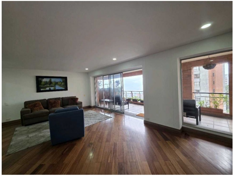 VENTA DE HERMOSO APARTAMENTO EN EL POBLADO SECTOR AMSTERDAM — foto 3