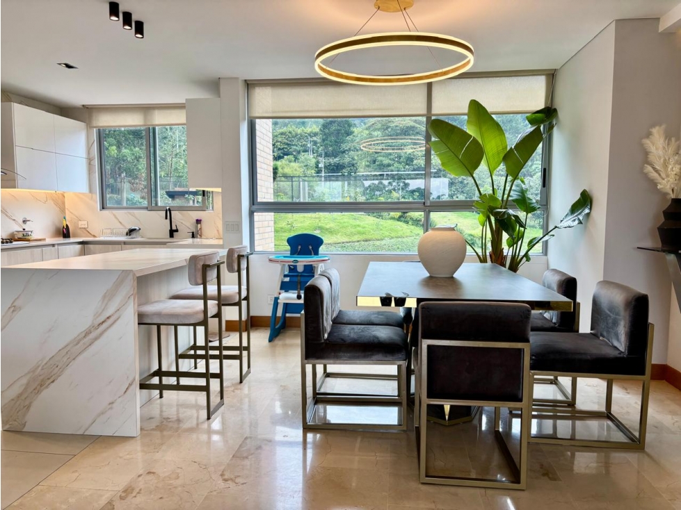 VENTA DE ESPECTACULAR APARTAMENTO SECTOR CES POBLADO — foto 2