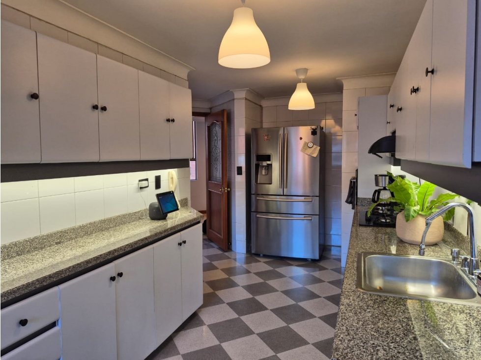 VENTA DE APARTAMENTO EN EL TESORO POBLADO MEDELLIN — foto 6