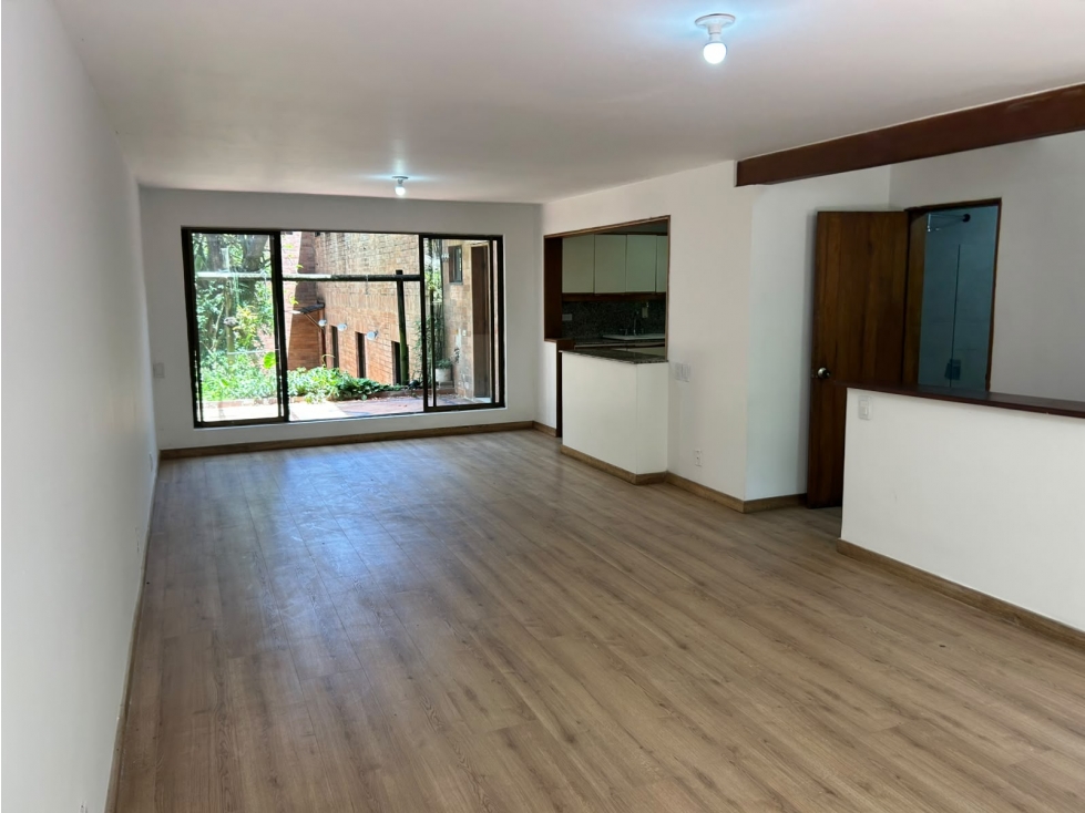 VENTA DE CASA EN ENVIGADO - LOMA DE LAS BRUJAS - 1