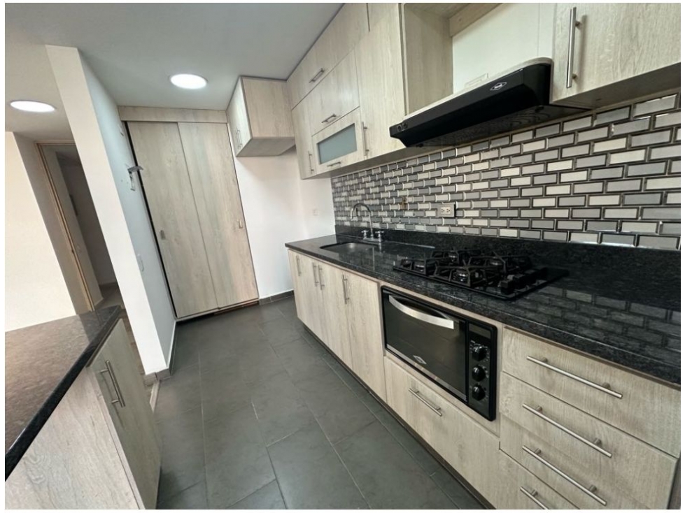 VENTA DE APARTAMENTO EN LOS COLORES — foto 4