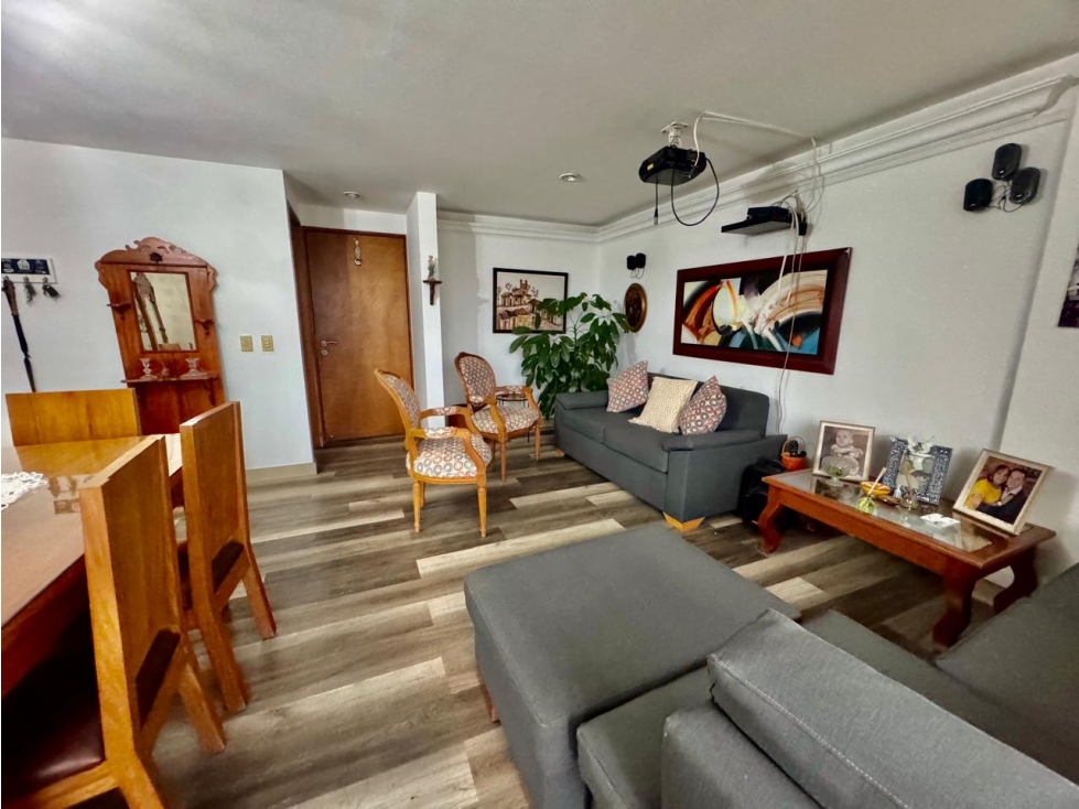 VENTA DE APARTAMENTO EN LA LOMA DEL ESCOBERO