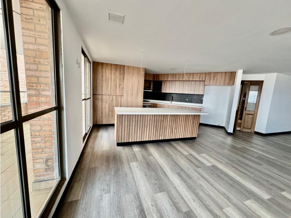 VENTA DE APARTAMENTO DUPLEX EN AVES MARIA - VISTA HERMOSA — foto 5
