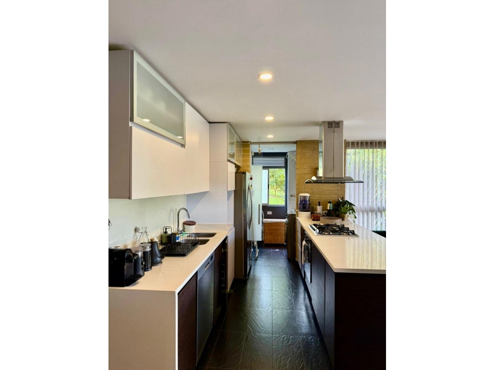 VENTA DE HERMOSO APARTAMENTO SECTOR FIZEBAD (VISTA HERMOSA) — foto 6