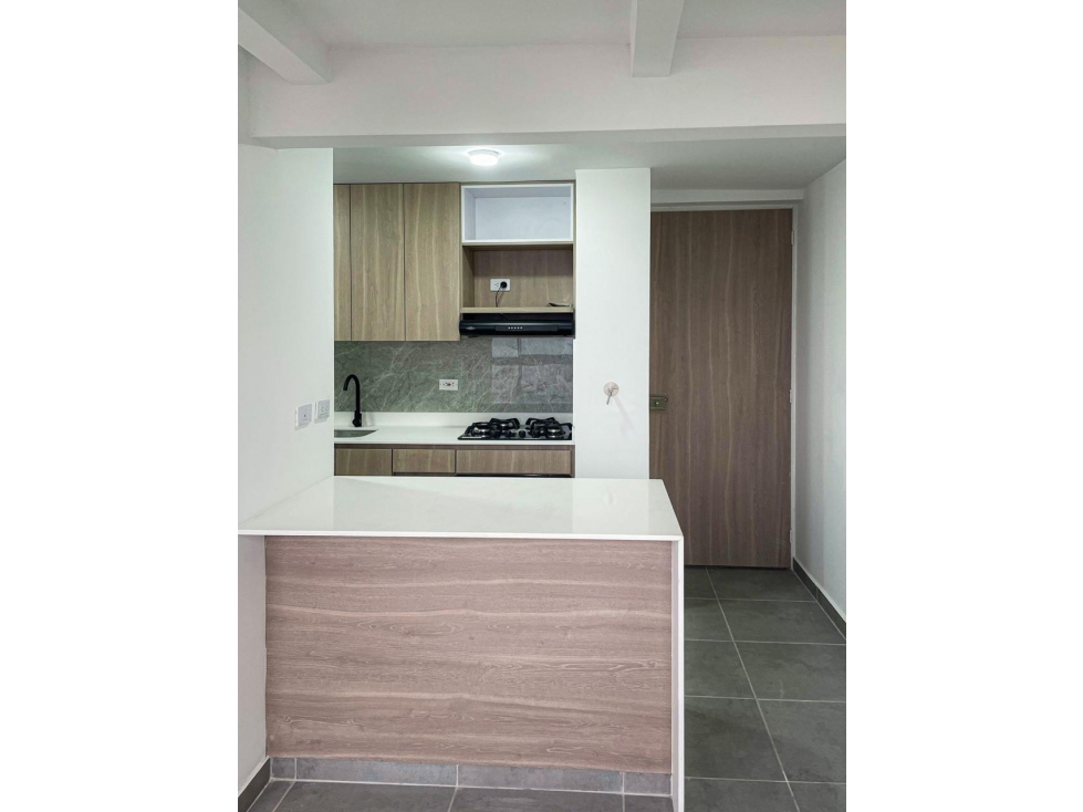 VENTA DE APARTAMENTO EN CALDAS EXCELENTES ACABADOS — foto 2
