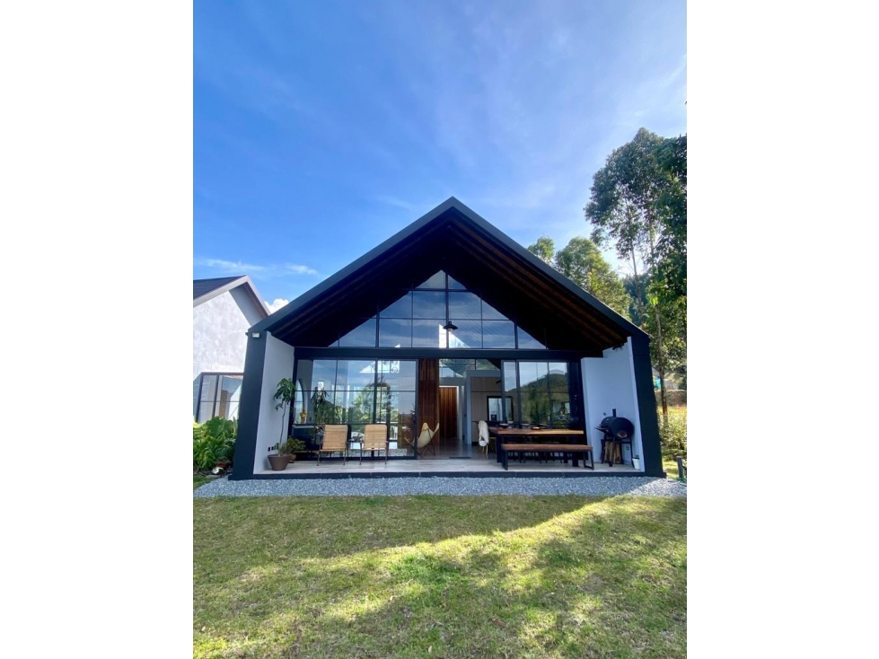 VENTA DE CASA CAMPESTRE
