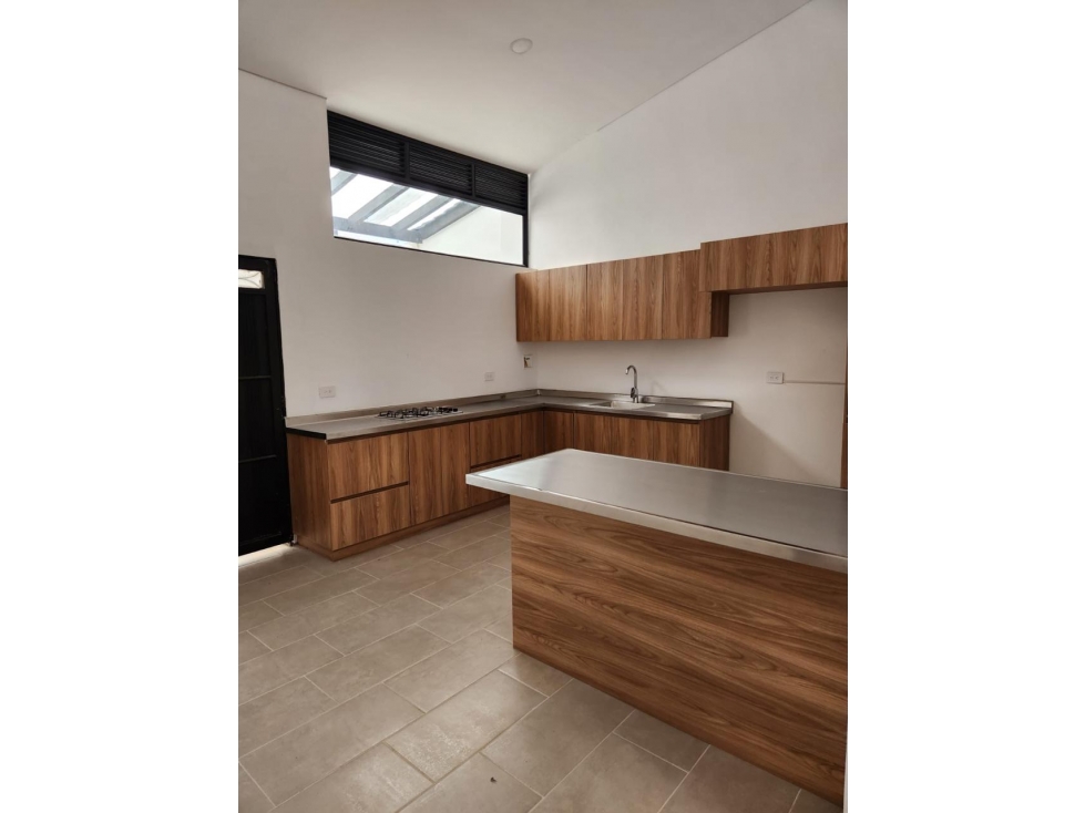 VENTA DE CASA EN BELEN ROSALES - REMODELADA CON MANZARDA — foto 6