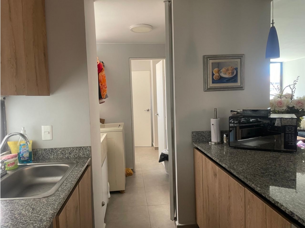 VENTA DE APARTAMENTO EN MILLA DE ORO EL POBLADO — foto 5