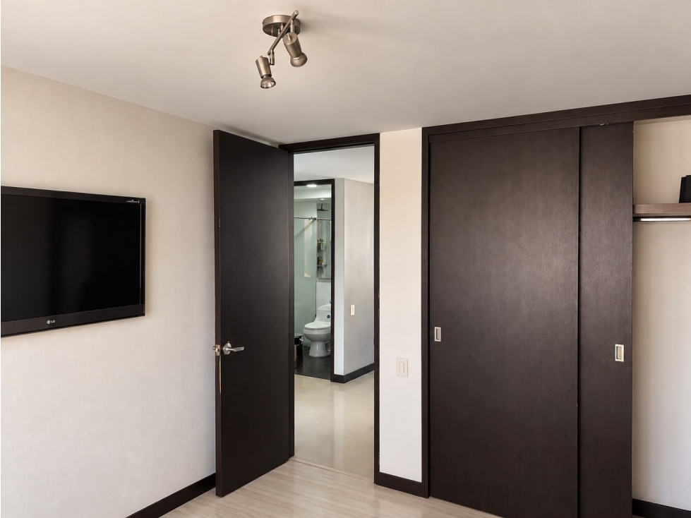VENTA DE APARTAMENTO EN LOS BALSOS - POBLADO — foto 5