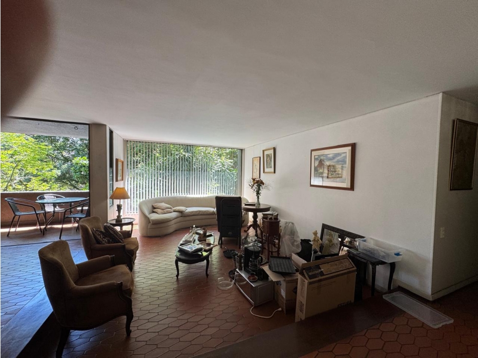 VENTA DE APARTAMENTO EN EL POBLADO LA TOMATERA PARA REMODELAR — foto 5
