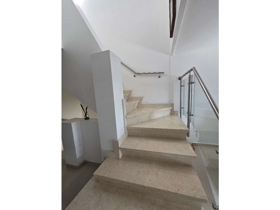 VENTA DE CASA EN ENVIGADO - LOMA DE LAS BRUJAS — foto 4